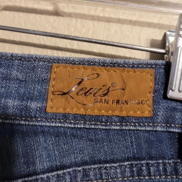 Levi's Bold Curve Cropped Jeans - Picture 7 of 16